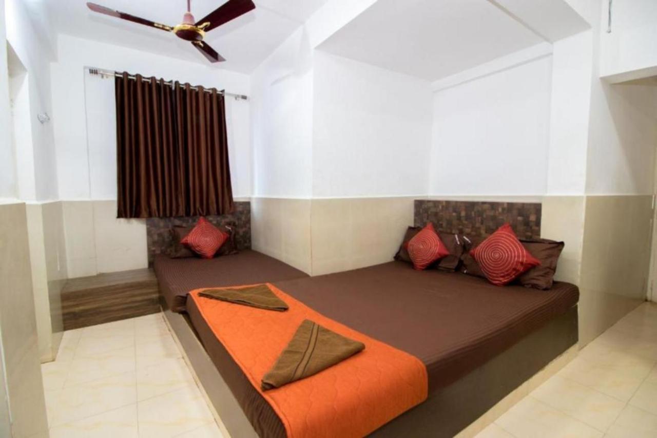 Grg Traveller Otel Panaji Dış mekan fotoğraf
