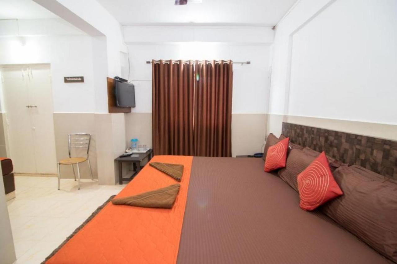 Grg Traveller Otel Panaji Dış mekan fotoğraf