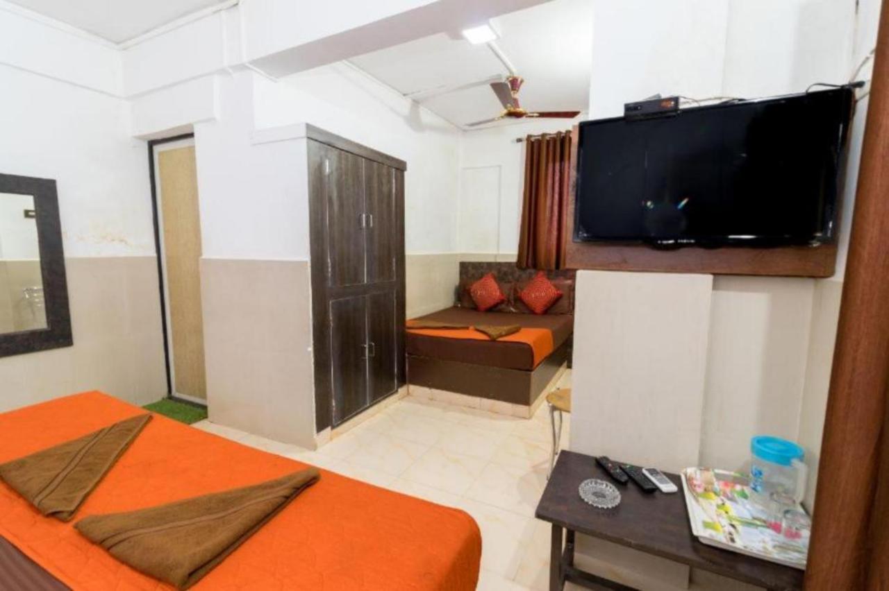 Grg Traveller Otel Panaji Dış mekan fotoğraf