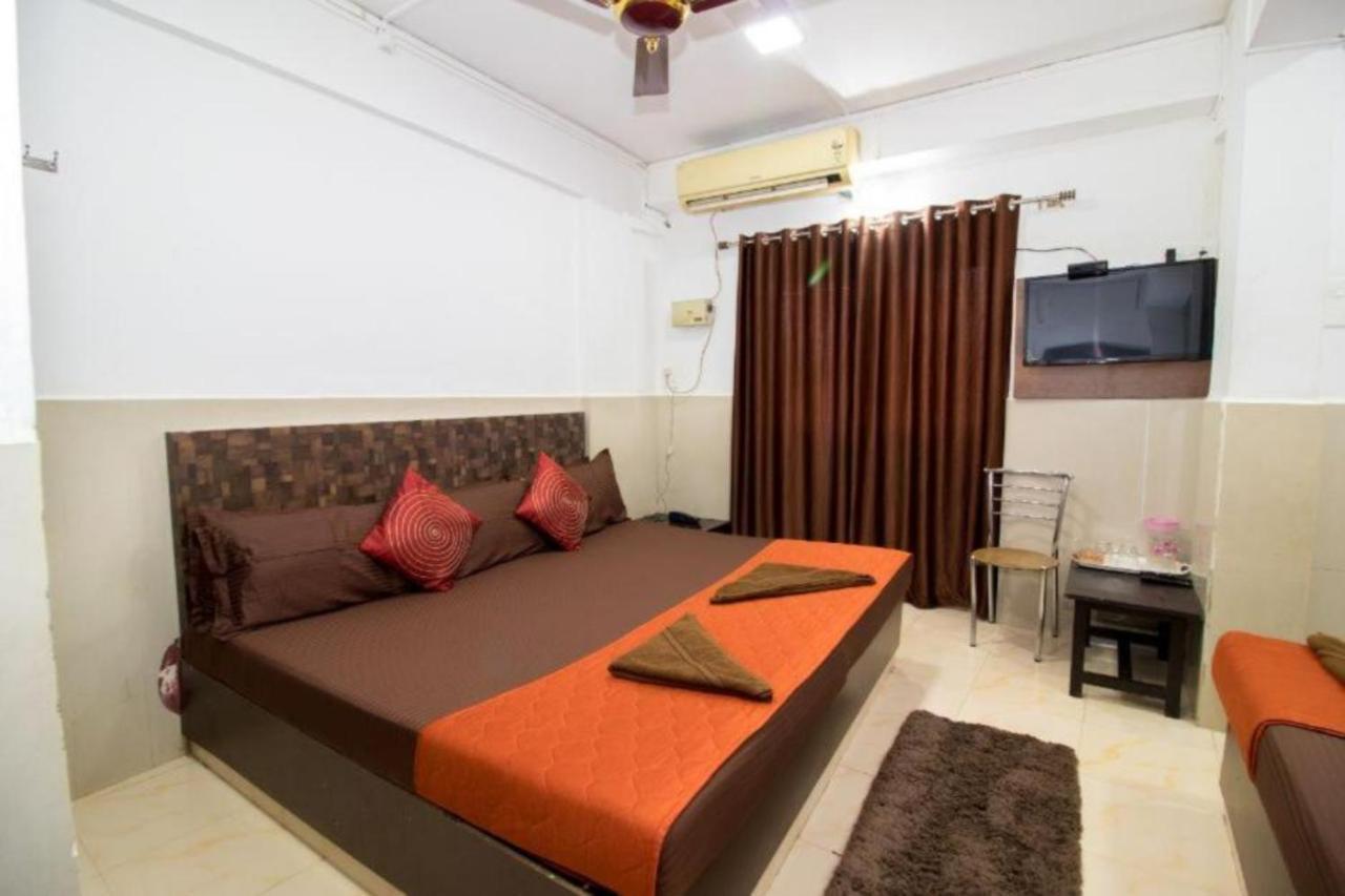 Grg Traveller Otel Panaji Dış mekan fotoğraf